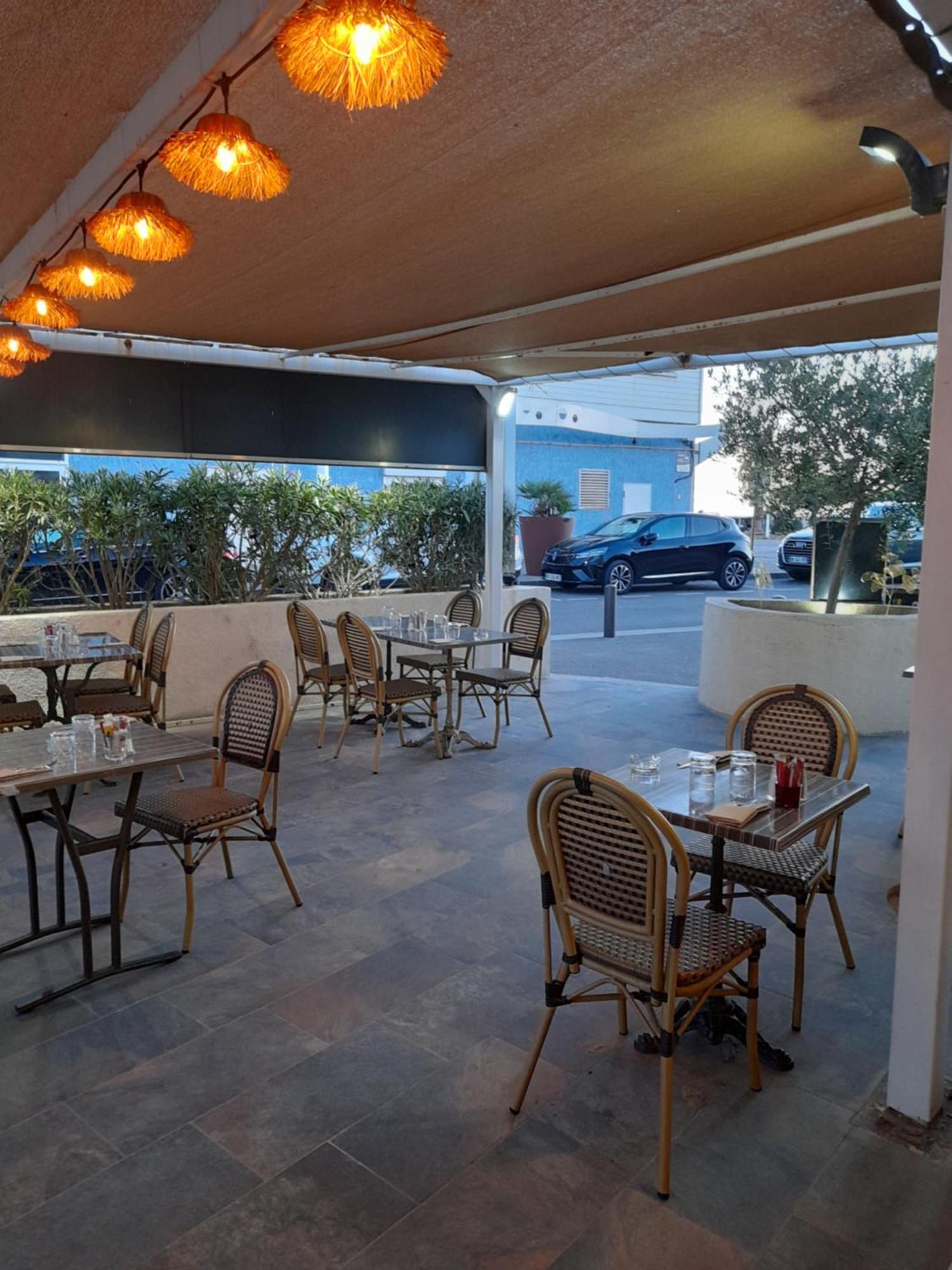 Hotel Restaurant Calypso Fos-sur-Mer Εξωτερικό φωτογραφία