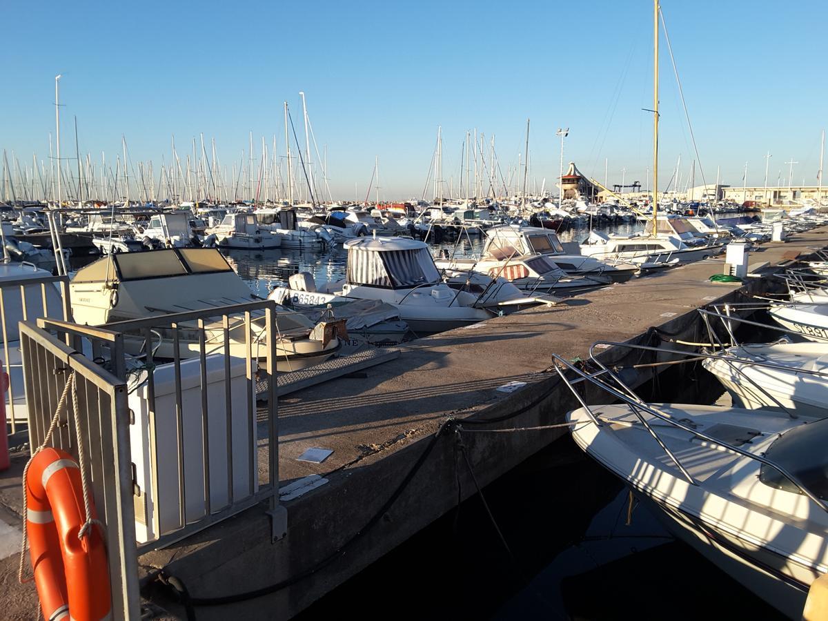 Hotel Restaurant Calypso Fos-sur-Mer Εξωτερικό φωτογραφία